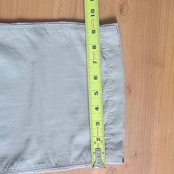 The North Face Nylon Cargo Hiking Pants - Picture 13 of 16